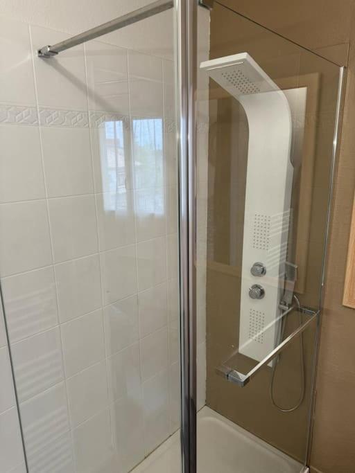 Appartement Confort Et Balcon Ludon-Medoc Luaran gambar